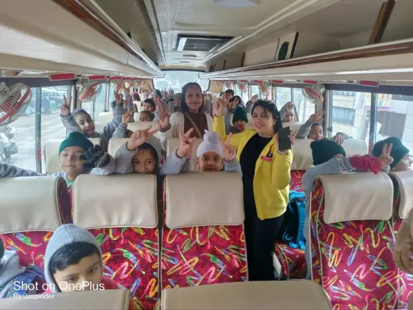 SDM School Trip to Pratapgarh Farms | Fun & Learning Beyond the Classroom photo 5