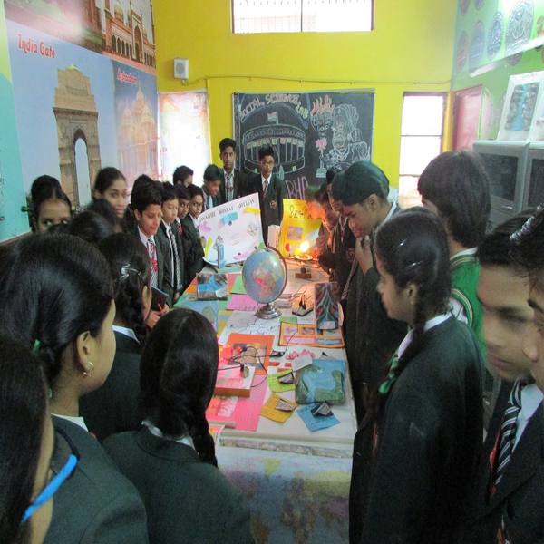 SST Lab photo 2